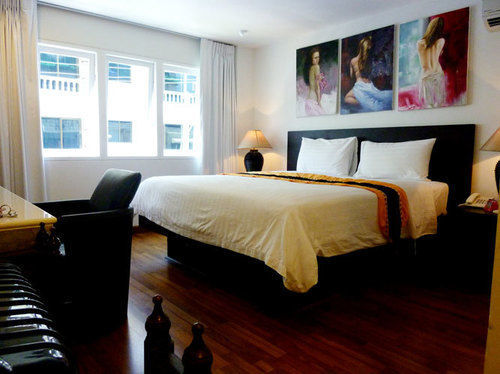 Saladee Gallery Phuket