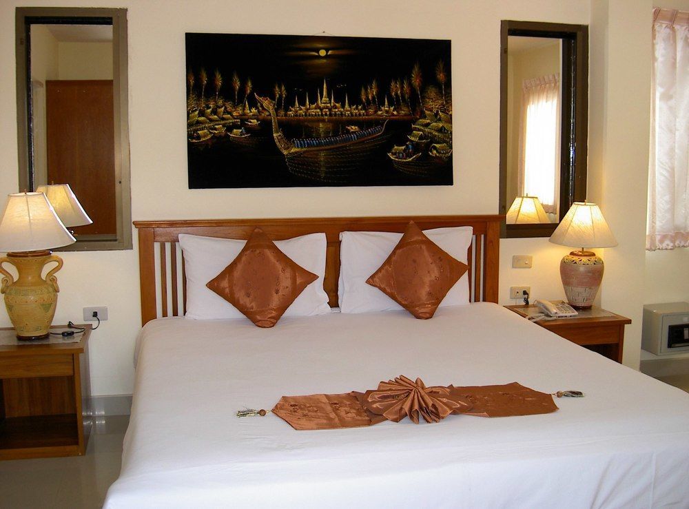 Viking 2* Patong