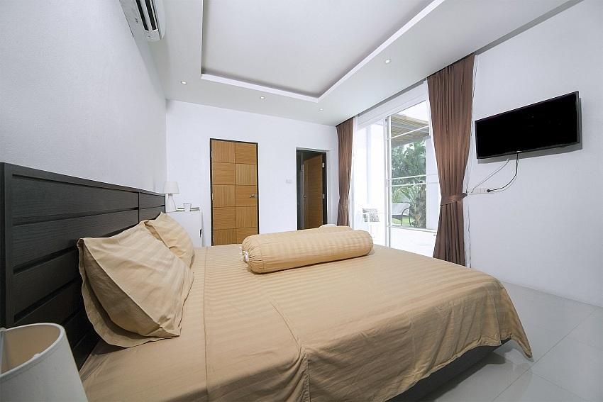 Cheloni 2 Bedrooms Vila