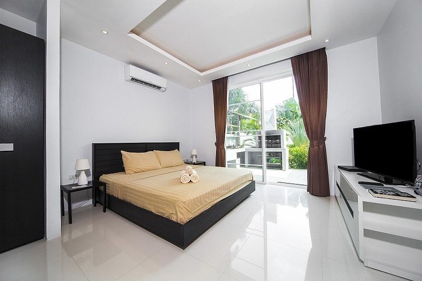 Cheloni 2 Bedrooms Vila Pantai Kamala