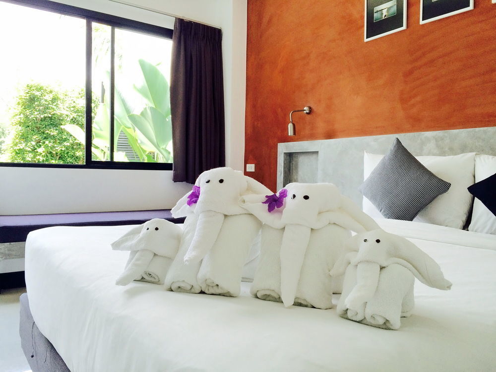 Hotel Ideo Phuket - Sha Extra 3*