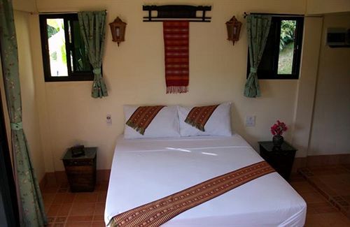 Chez Charly 3* Nai Yang