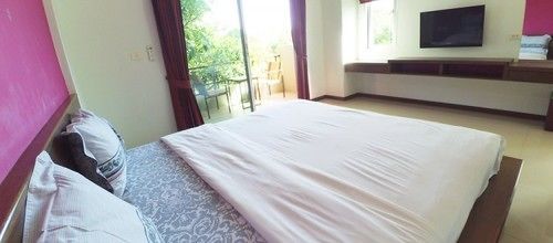 Benjamas Place Guest house