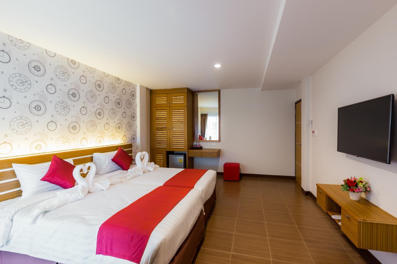 Hotel Tee Pak Dee Resident