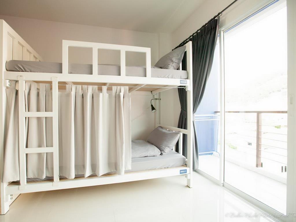 Hostel Bedbox *