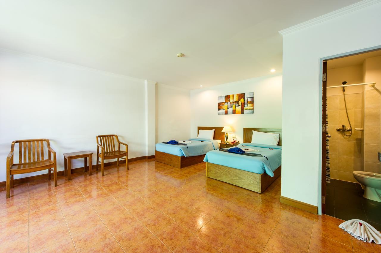Phuket Hotel 3*