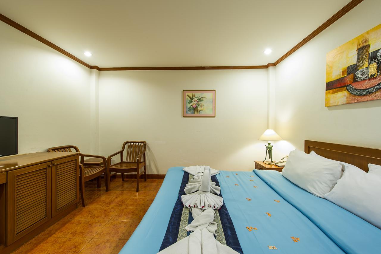 Phuket Hotel