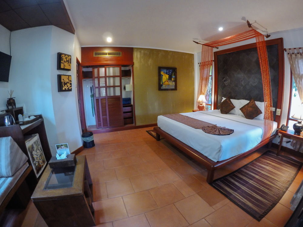 Bangtao Resort 3*
