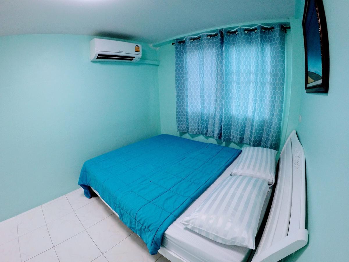Rent A 2* Nai Yang
