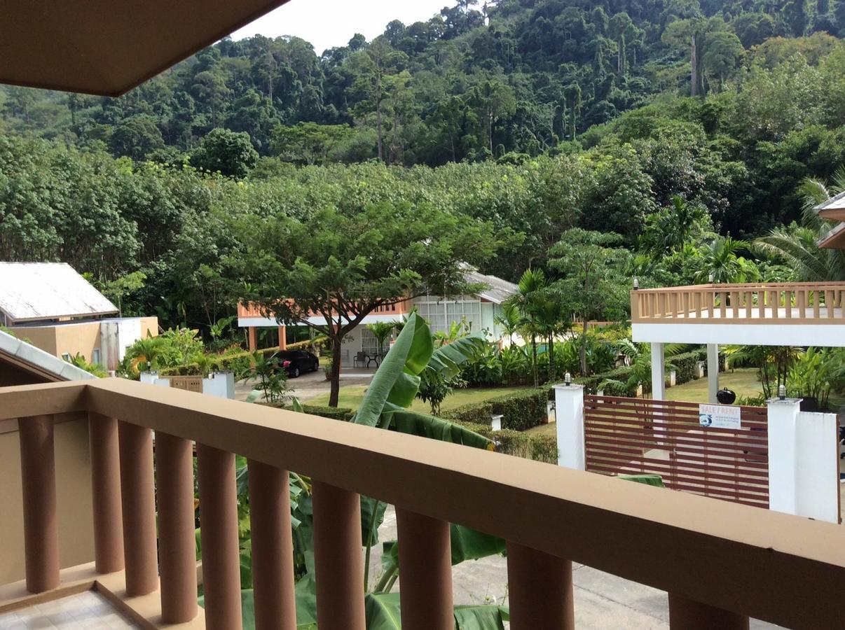 Vila Sakoo Valley Nai Thon Beach