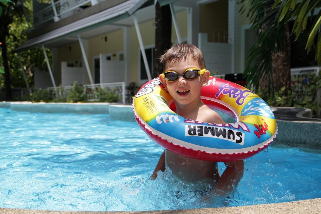 Resort Naka Kamala Beach