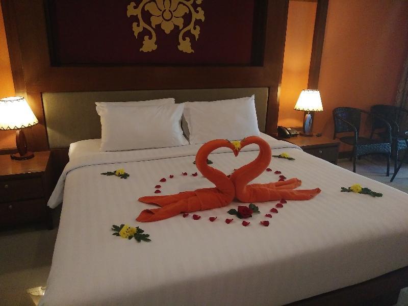 Shanaya & Hotel