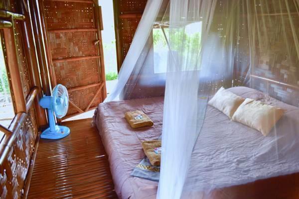 Vakantiehuis Micky Monkey Phuket Maikhao Thailand