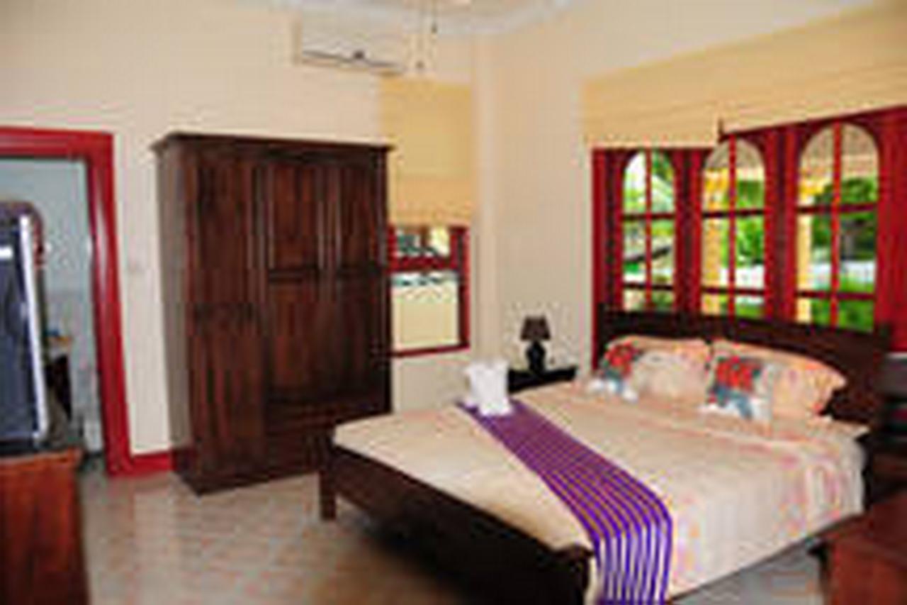 Majestic Phuket Villa *