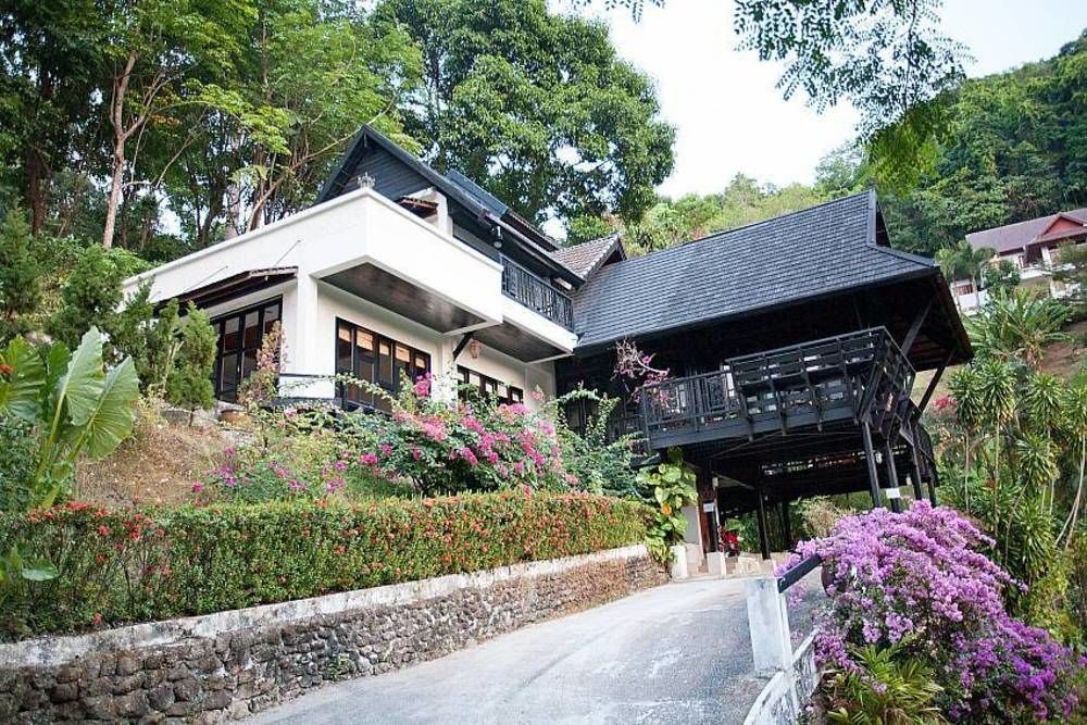 Hill Estate 3