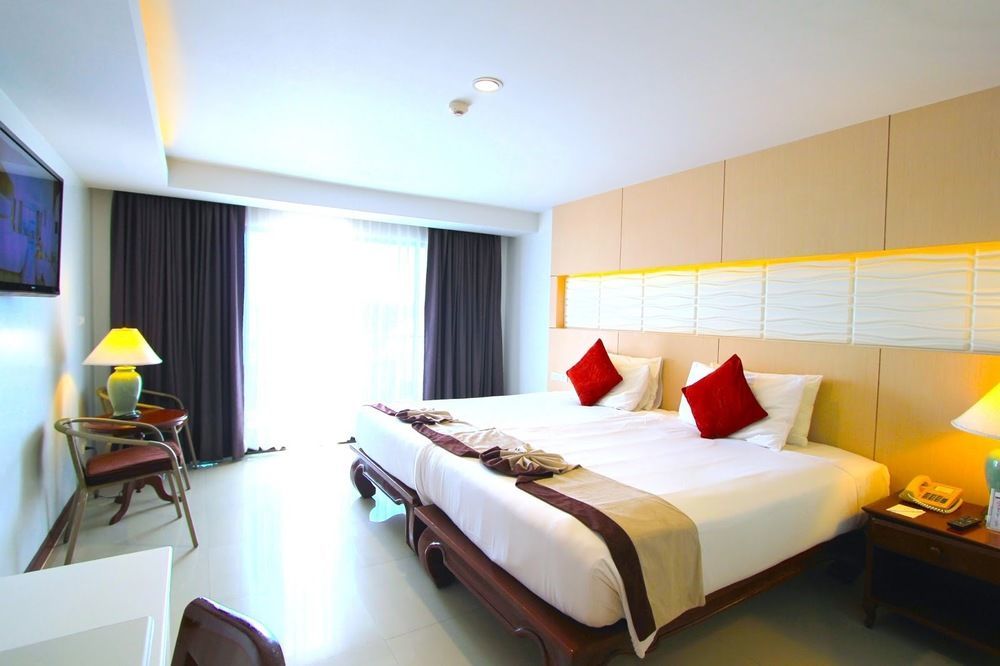 Hotel The Luxur Boutique 3*