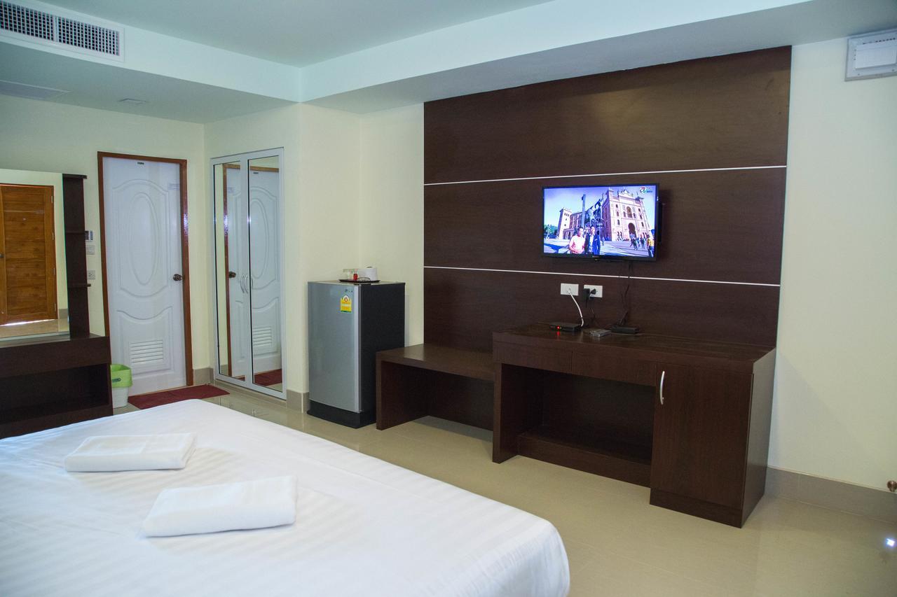Hotel Smile 3*
