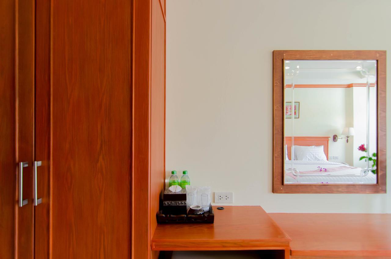 Zen Chaofa Nok Hotel
