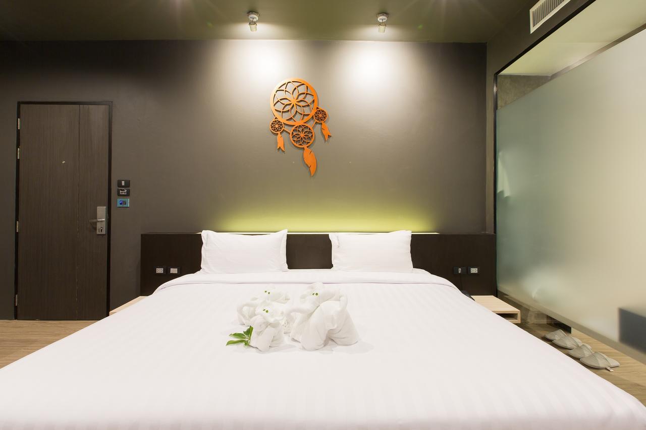 Maya Phuket Airport Hotel-naiyang Hotel 4*