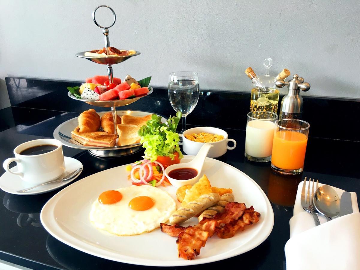 Hotel Maya Phuket Airport Hotel-naiyang 4*