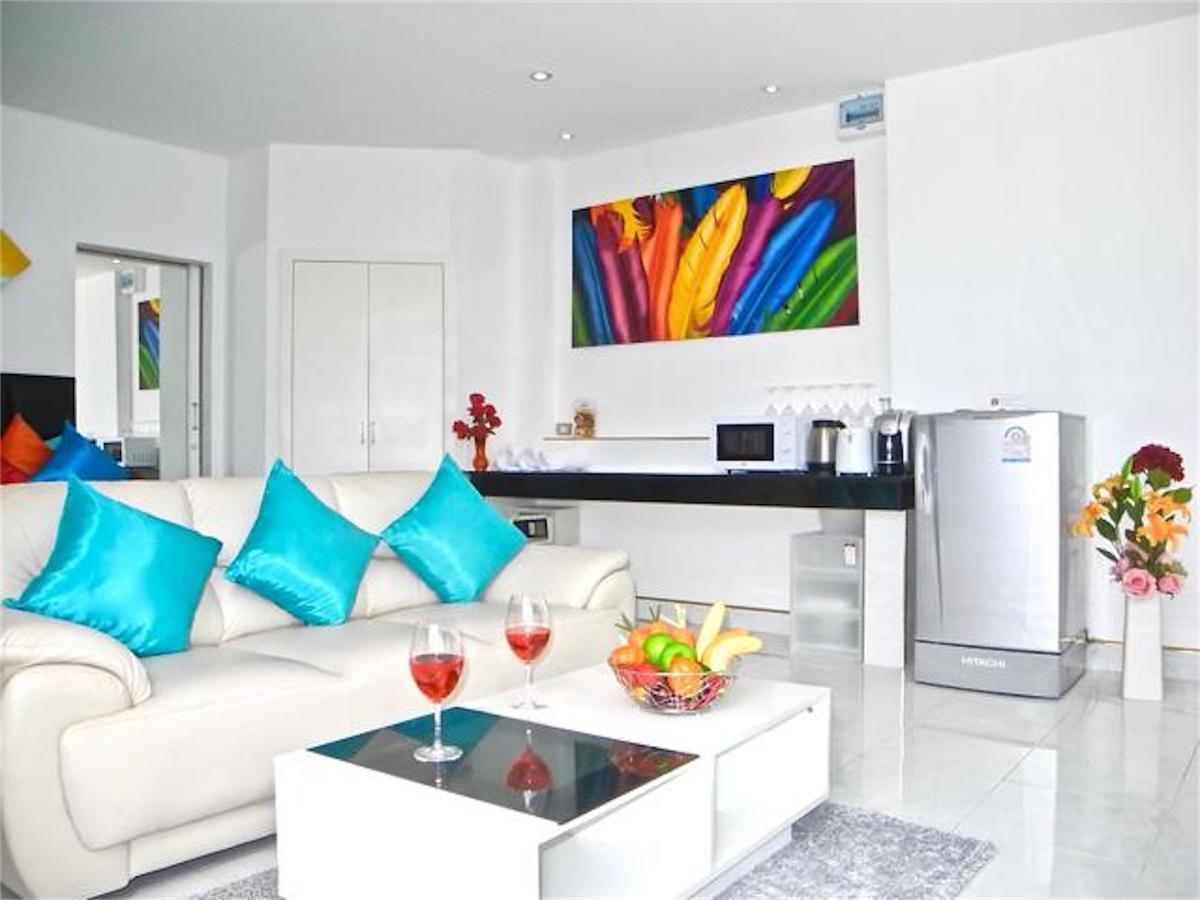 Le Versace Apartment