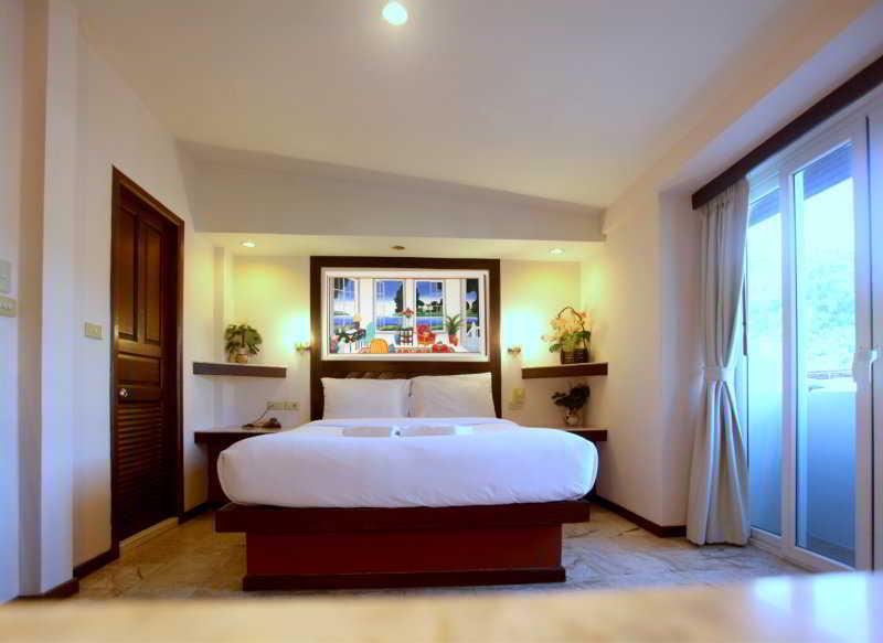 Inn Paradise 2*