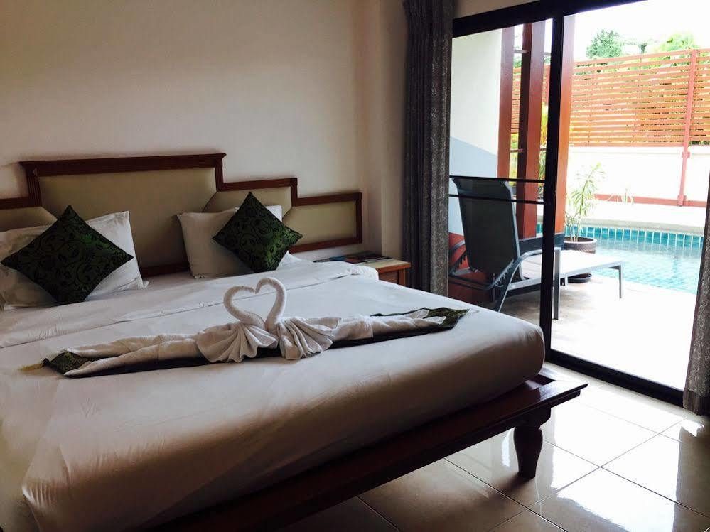 Zhou - Sha Hotel
