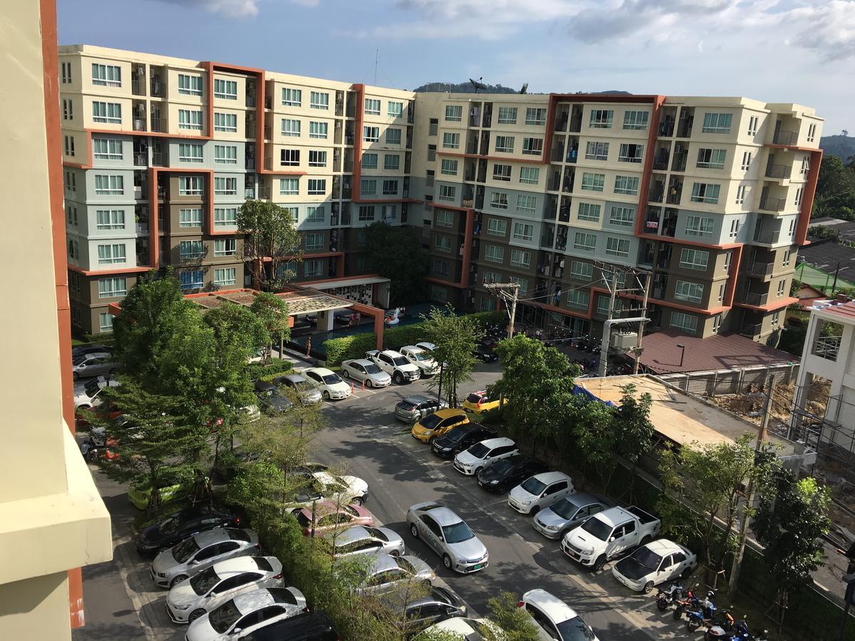 Modern At Apartment Kathu