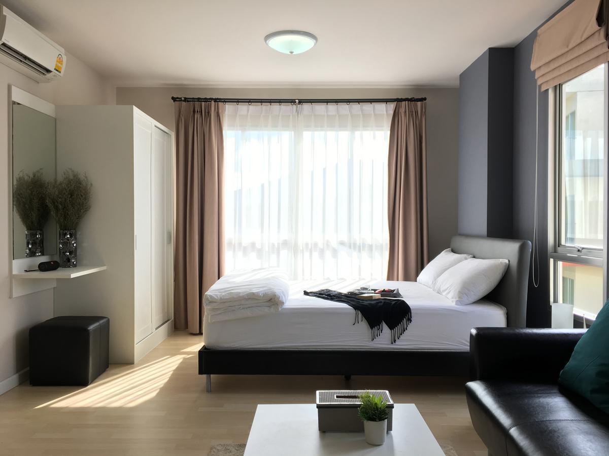 Modern At Apartment Kathu