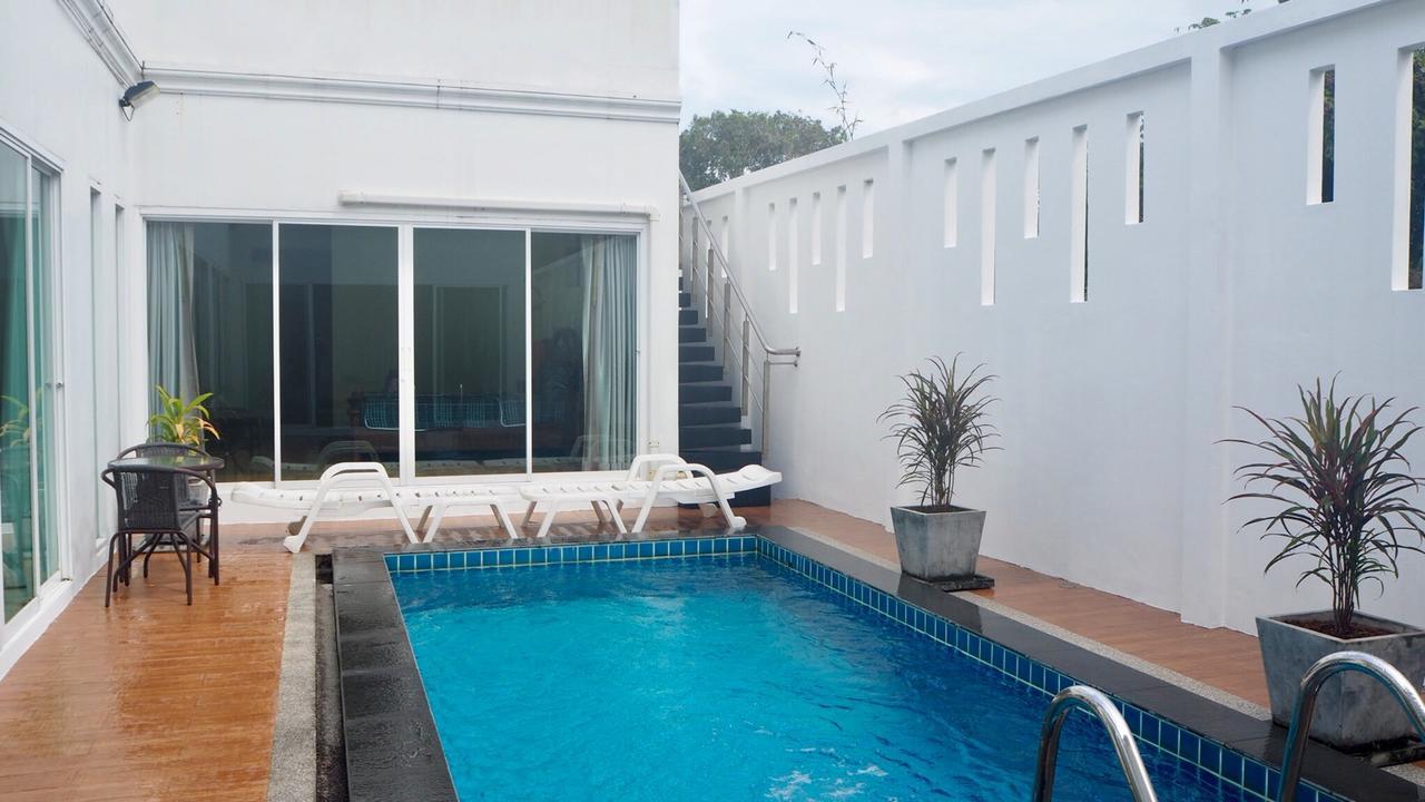 Somewhere Phuket *