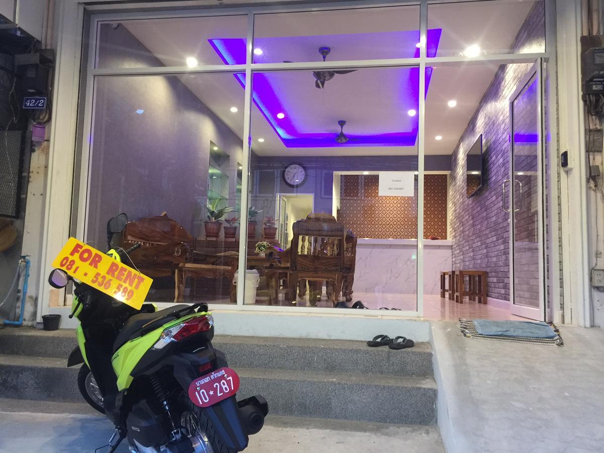 The Lucky Hostel *