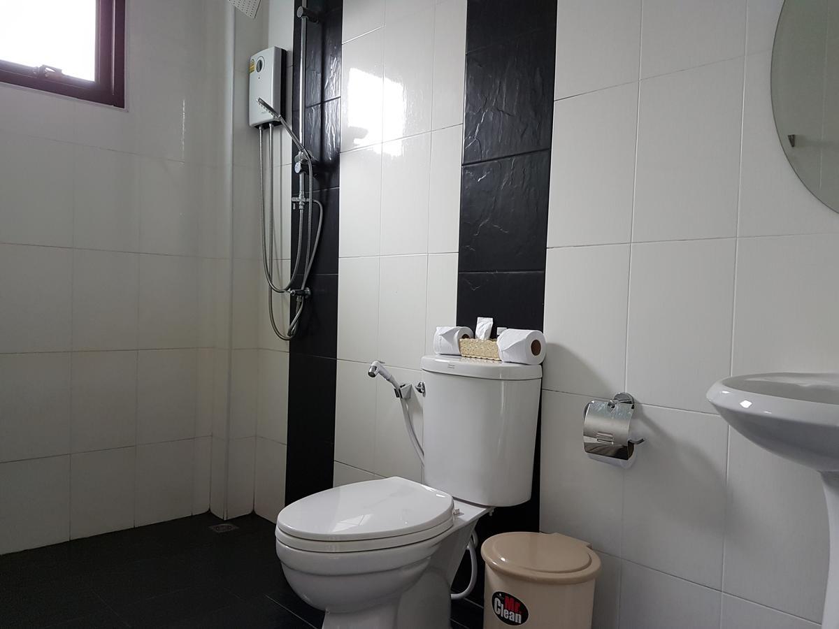Phuket Sirinapha 2* Nai Yang