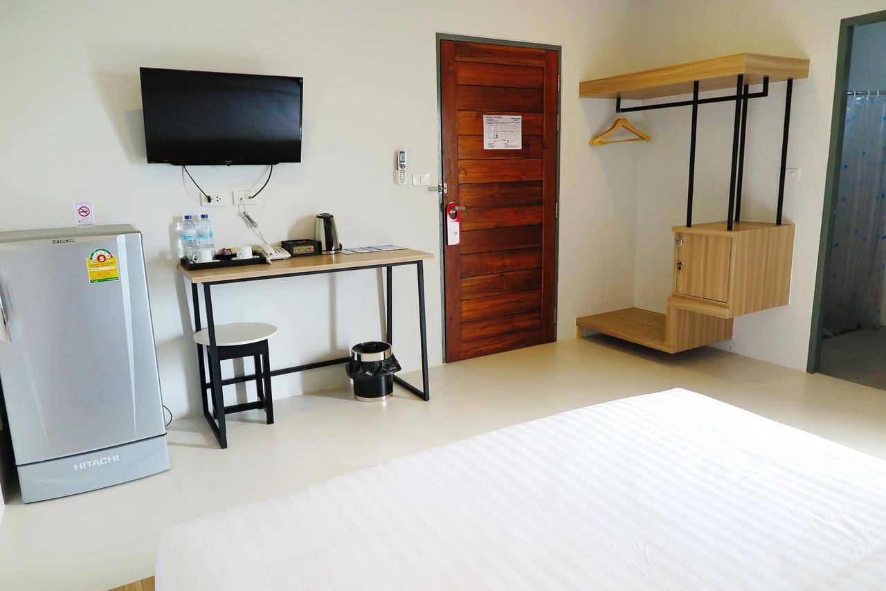 Phuket Marine Poshtel - Sha Chalong