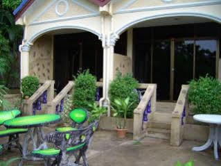 Oyo 851 On Hill Hotel 2*