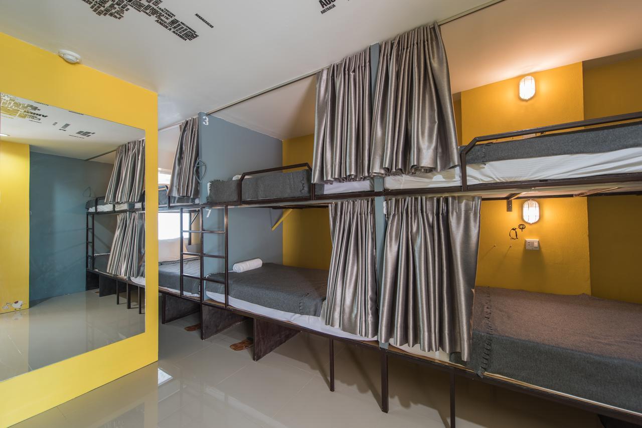 Hostel Backpacker Street Airport Place Nai Yang Beach