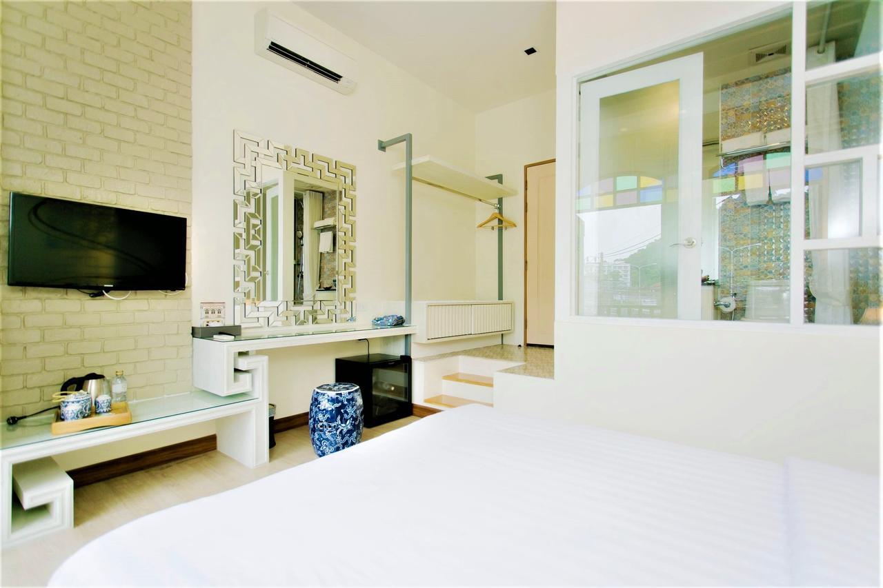 Zen Bangyai Road Hotel 3*