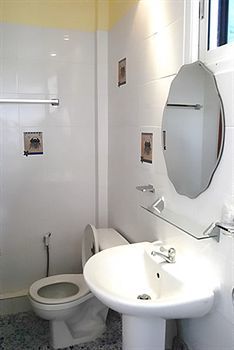 Chez Charly 3* Nai Yang