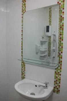 Rent A Guest house Nai Yang