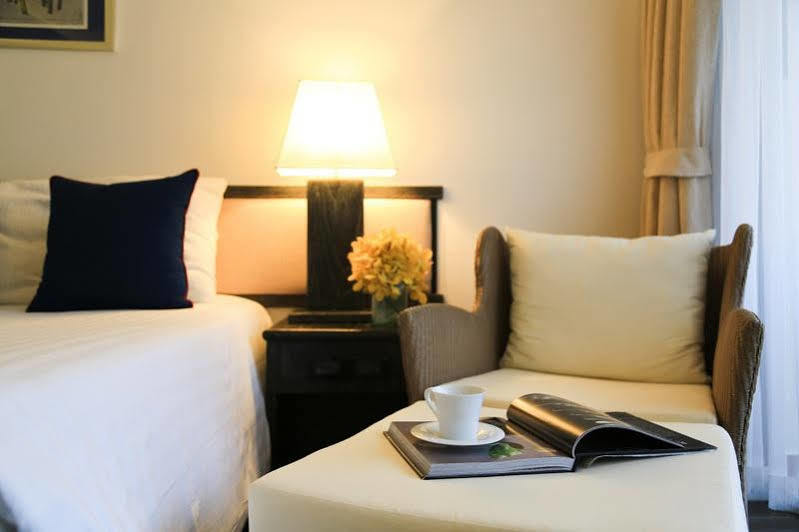 Resort The Boathouse Phuket-sha 4*
