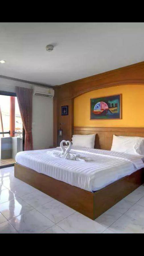 Hotel Baantonkhaokata 2*
