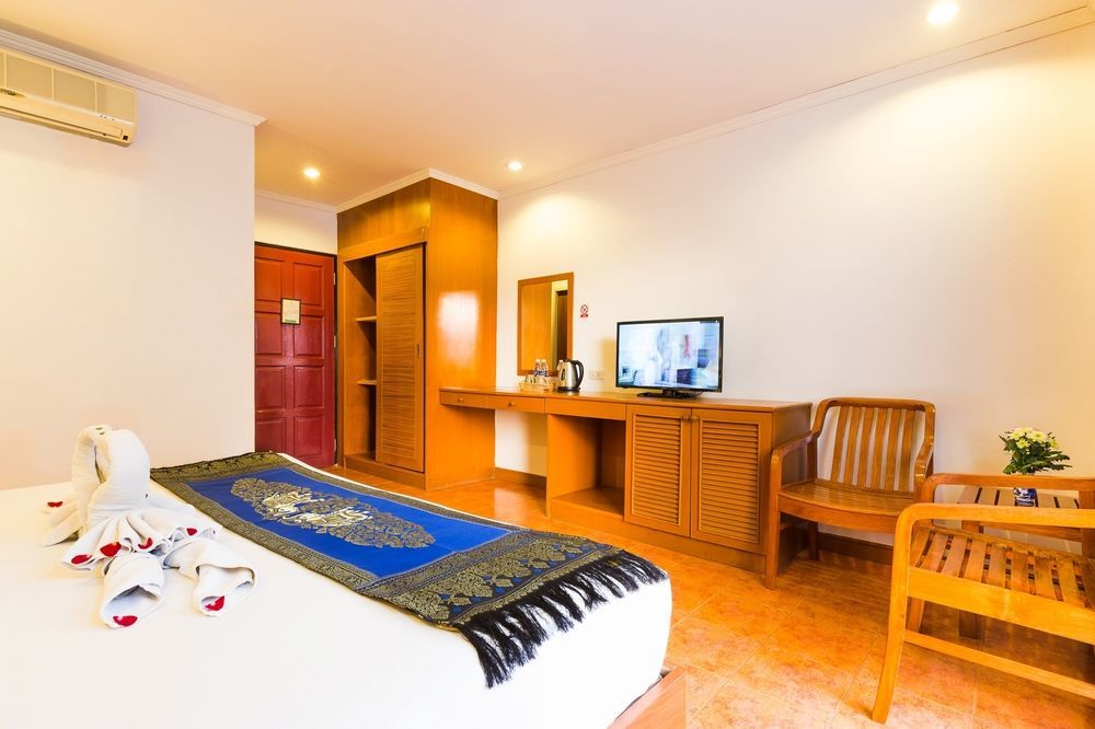 Hotel Phuket 3*