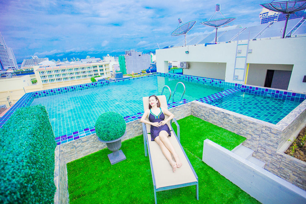 Hotel Buri 3*