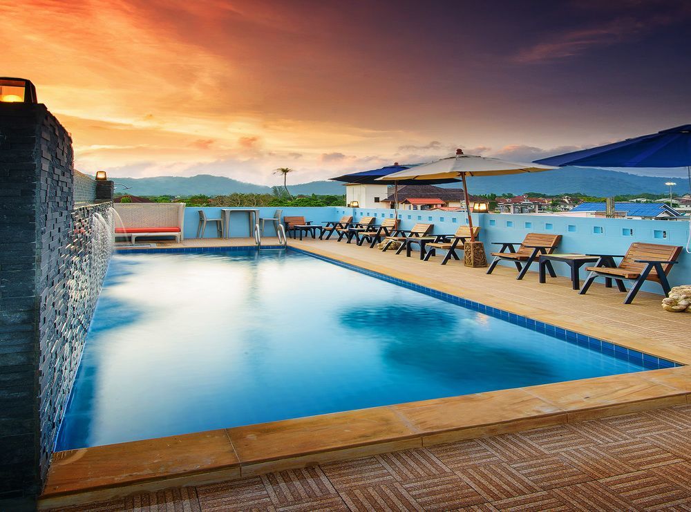 Hotel De42 3*