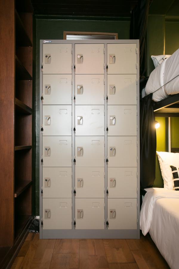 Hostel The Bed @patong Patong