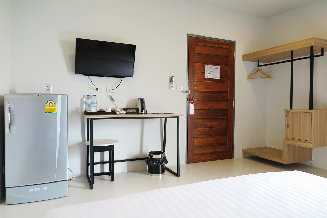 Phuket Marine Poshtel - Sha Hostel Chalong