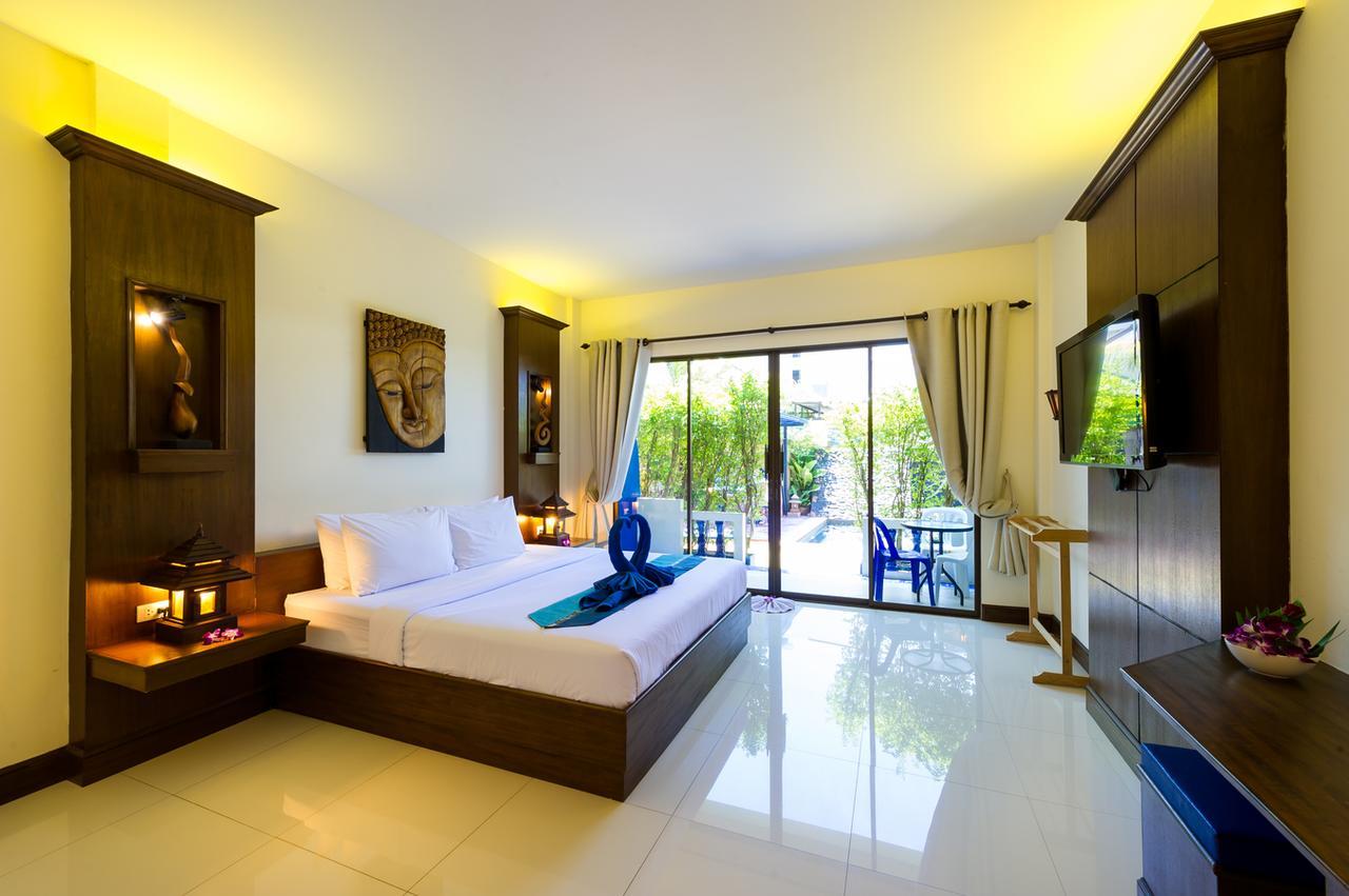Resort Jr Siam Praia de Kata
