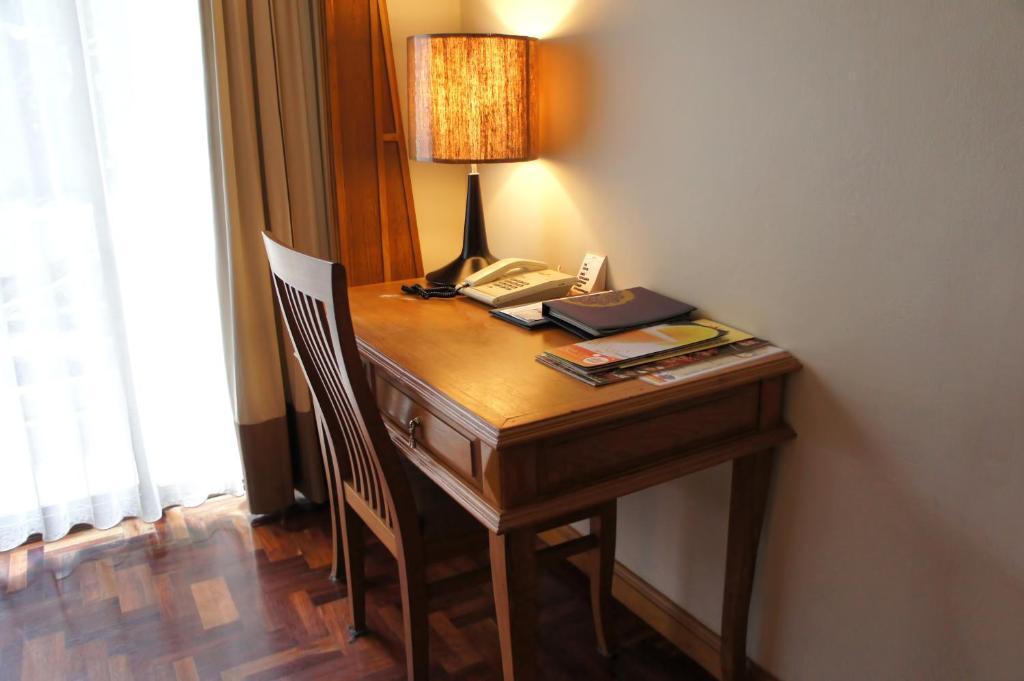 Safari Beach Hotel Patong Hotel 3*