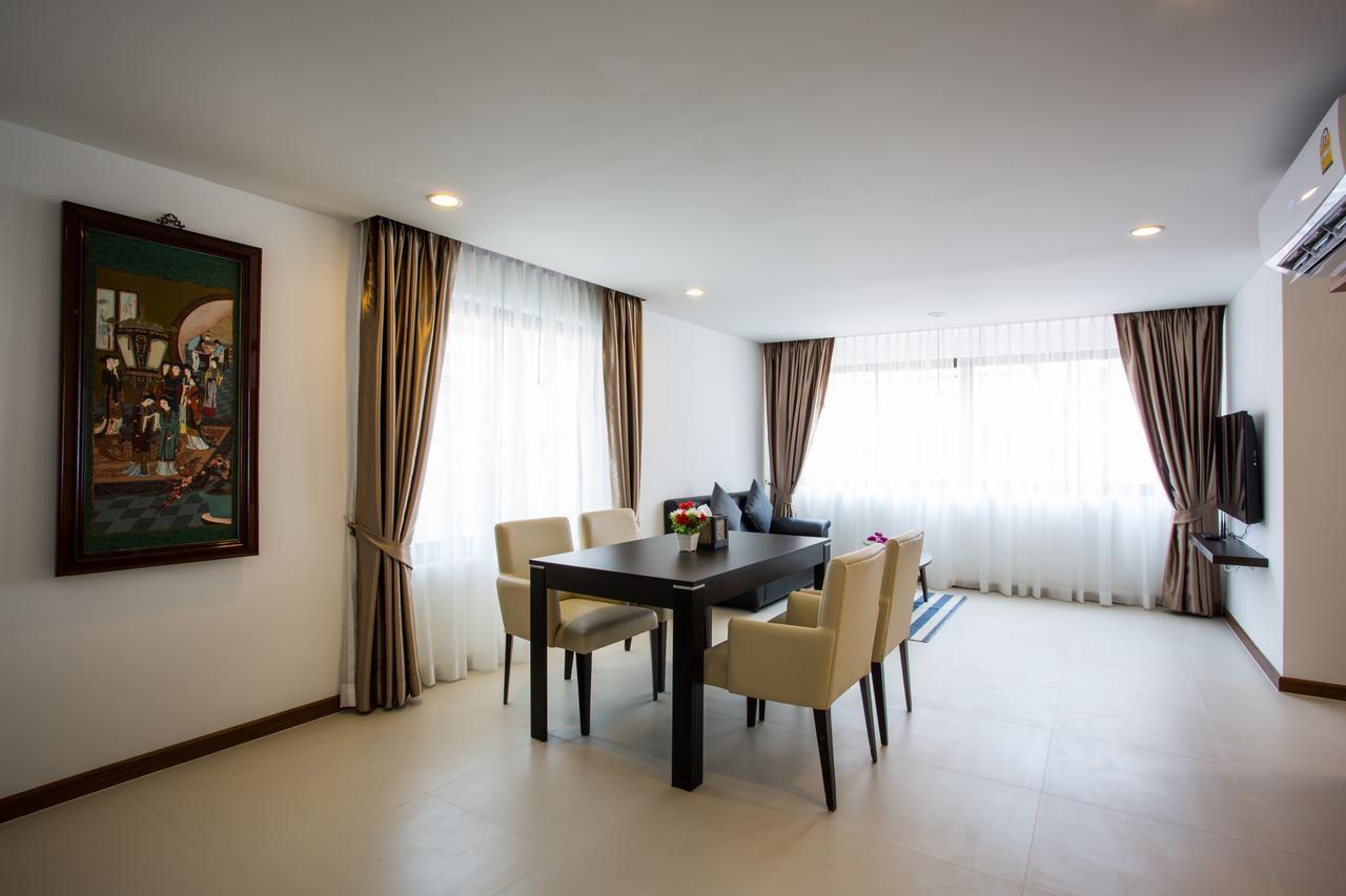 The & 3* Patong
