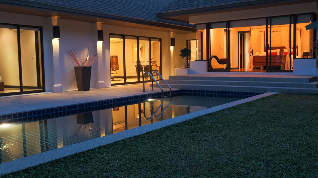Villa Suksan Nai Harn *