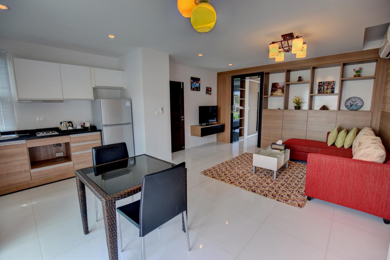 Hotel Pool Access 89 @rawai 4*